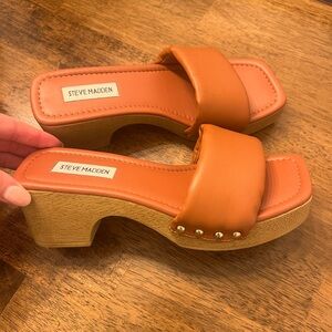 Steve Madden Women’s Chana Platform Sandal